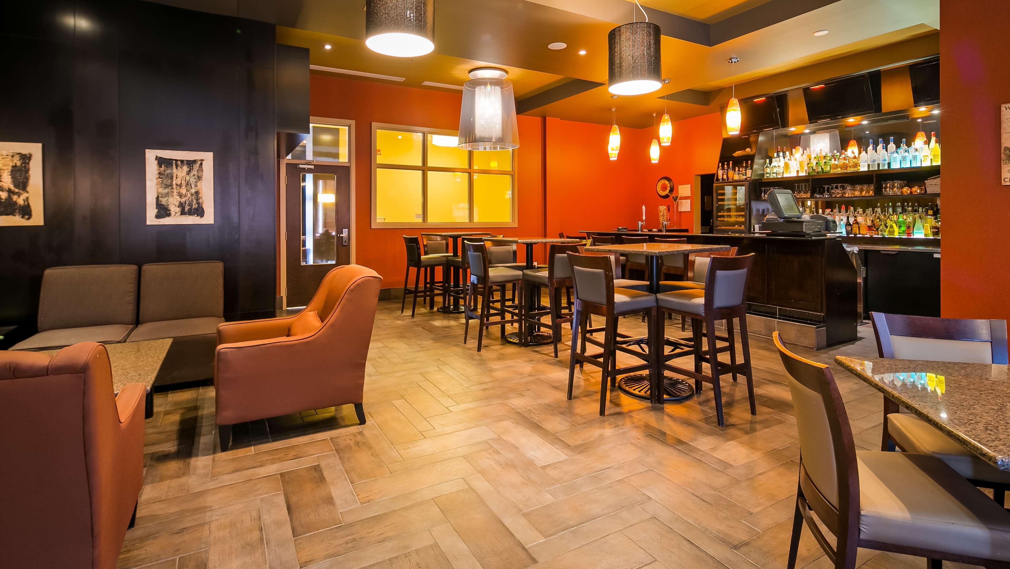 Best Western Sunrise Inn & Suites Stony Plain Exterior photo