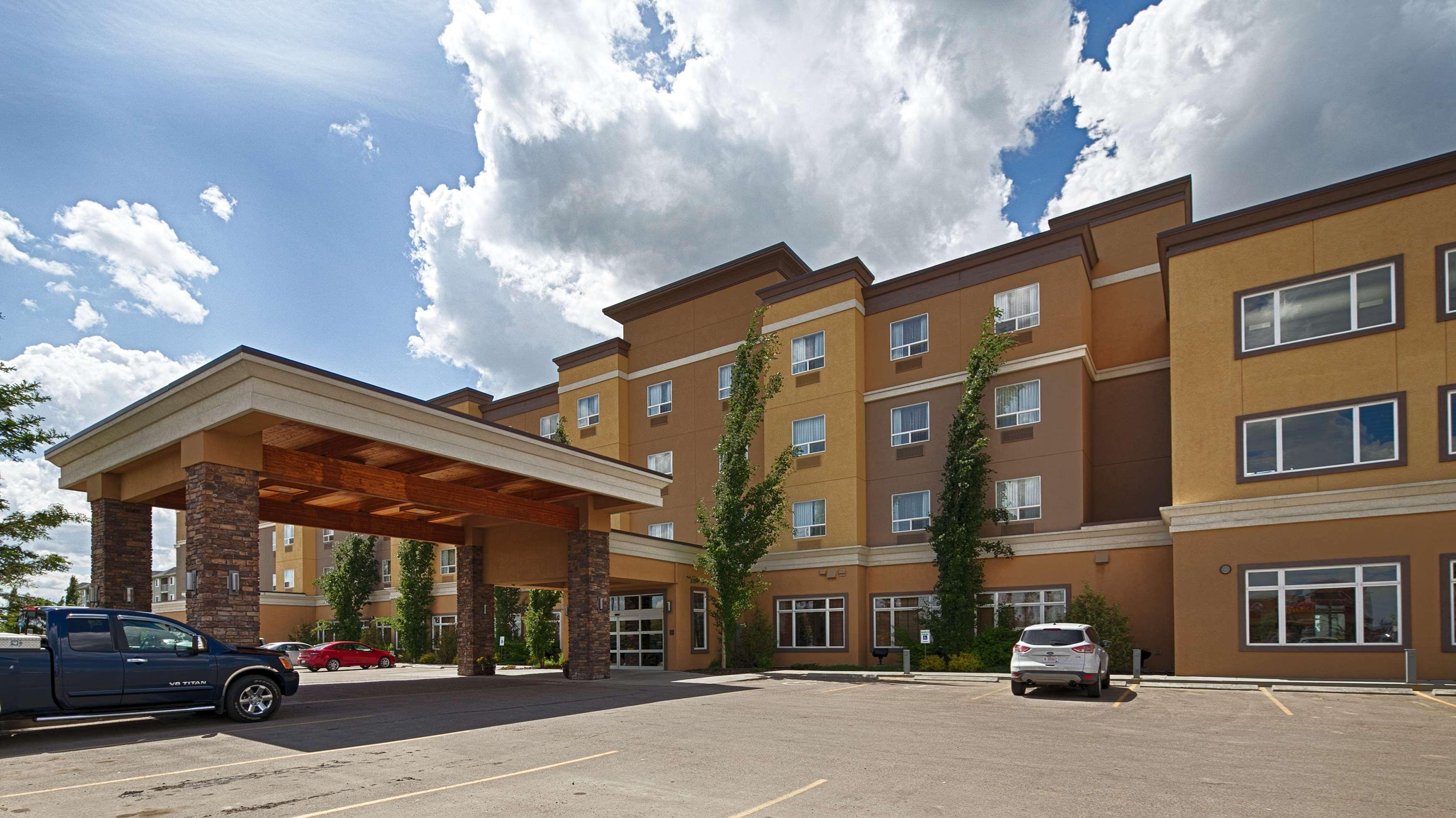 Best Western Sunrise Inn & Suites Stony Plain Exterior photo